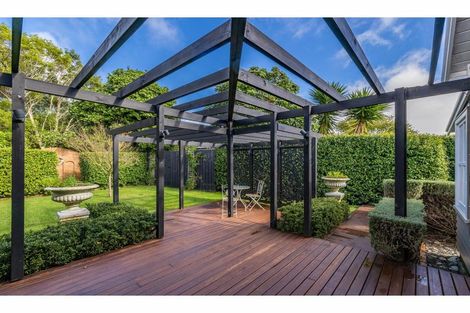 Photo of property in 11 Fairway Drive, Kerikeri, 0230