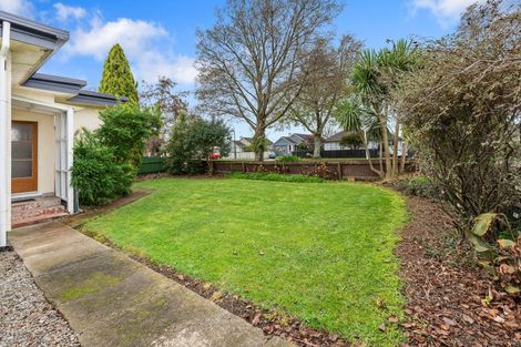 Photo of property in 2 Hobson Place, Takaro, Palmerston North, 4412