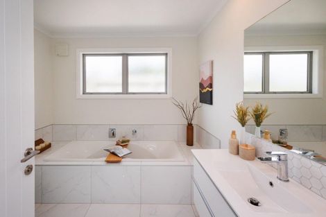 Photo of property in 7 Tower Place, Fitzherbert, Palmerston North, 4410