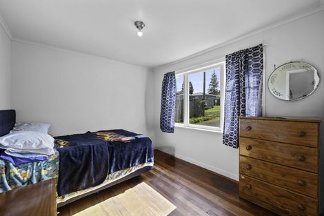 Photo of property in 29 Beaubank Road, Kelston, Auckland, 0602
