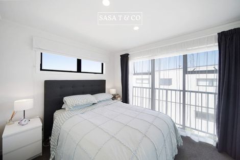 Photo of property in 2/16 Putini Road, Mangere Bridge, Auckland, 2022