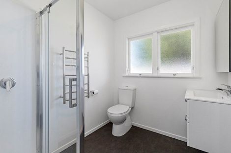 Photo of property in 15a Landscape Road, Pukekohe, 2120