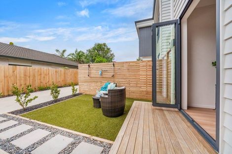 Photo of property in 36b Whitford Road, Botany Downs, Auckland, 2014