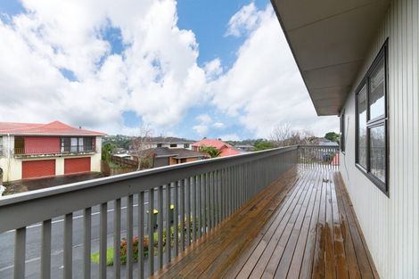 Photo of property in 9 White Heron Drive, Massey, Auckland, 0614