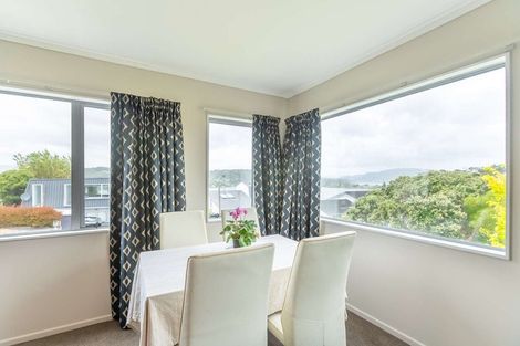Photo of property in 35a Penryn Drive, Camborne, Porirua, 5026