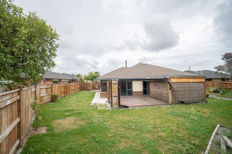 Photo of property in 64 Royal Oak Drive, Kelvin Grove, Palmerston North, 4414