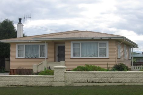 Photo of property in 32 Cranley Street, Dargaville, 0310