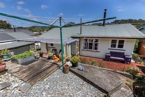 Photo of property in 115 Marsden Road, Greymouth, 7805