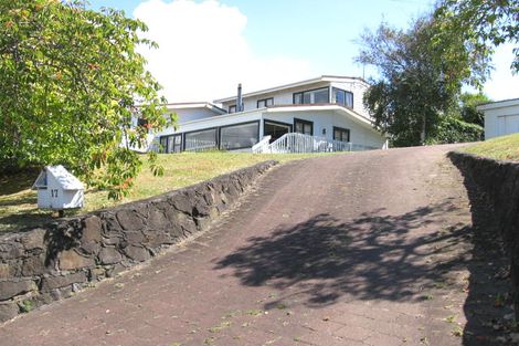 Photo of property in 17 Carlisle Road, Torbay, Auckland, 0630