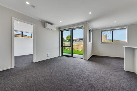 Photo of property in 75 Waruhia Crescent, Rototuna North, 3281