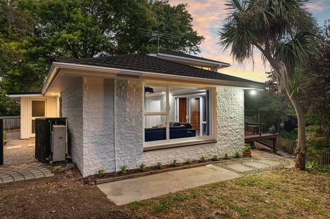 Photo of property in 71 North Parade, Richmond, Christchurch, 8013