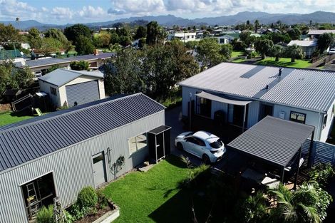 Photo of property in 107 Cook Drive, Whitianga, 3510