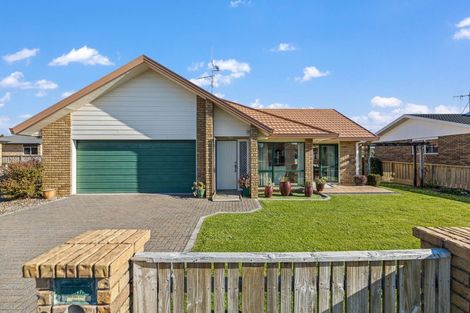Photo of property in 97 Studholme Street, Morrinsville, 3300