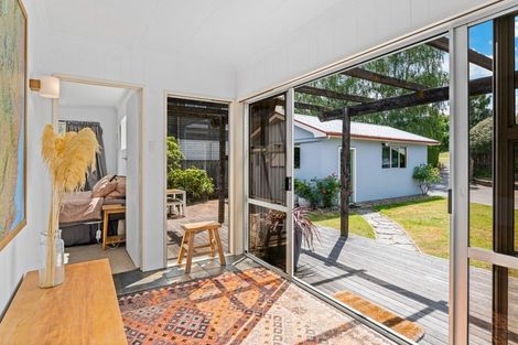 Photo of property in 50 Beacon Point Road, Wanaka, 9305