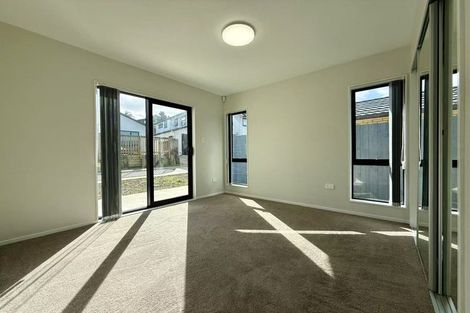 Photo of property in 4 Tawapou Close, Massey, Auckland, 0614