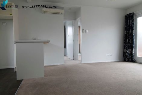 Photo of property in 39 Prestons Road, Redwood, Christchurch, 8051