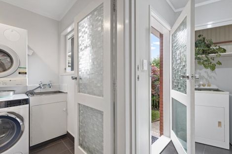 Photo of property in 4 Coulthard Terrace, Opaheke, Papakura, 2113