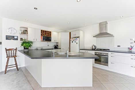 Photo of property in 3 Huxley Street, Pahiatua, 4910