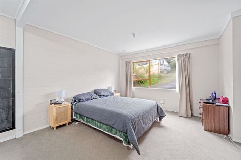 Photo of property in 1/2a Carlisle Road, Browns Bay, Auckland, 0630