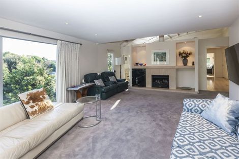 Photo of property in 1a Sherwood Lane, Cashmere, Christchurch, 8022