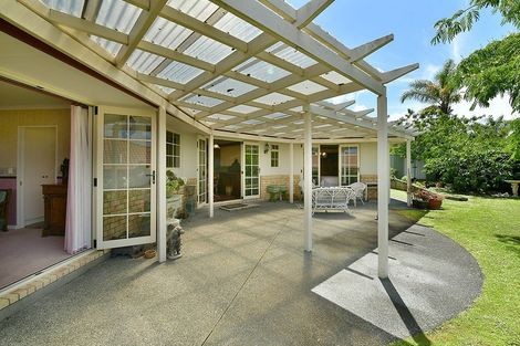 Photo of property in 4 Amberly Rise, Helensville, 0800