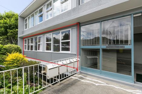 Photo of property in 229 Karori Road, Karori, Wellington, 6012