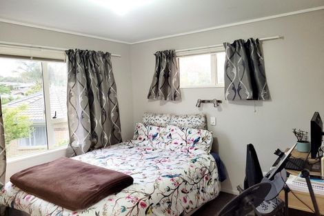 Photo of property in 53a Woodford Avenue, Henderson, Auckland, 0610