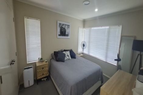 Photo of property in 38 Carrick Glen Avenue, Flat Bush, Auckland, 2019