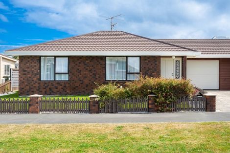 Photo of property in 13b Young Street, Saint Kilda, Dunedin, 9012
