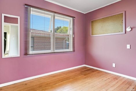 Photo of property in 37 Tampin Road, Hillpark, Auckland, 2102