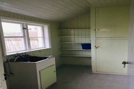 Photo of property in 30 Ihle Street, Terrace End, Palmerston North, 4410