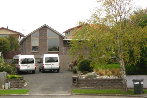 Photo of property in 14 Hogan Place, Fairfield, Dunedin, 9018