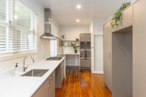 Photo of property in 5 Jellicoe Street, Greytown, 5712