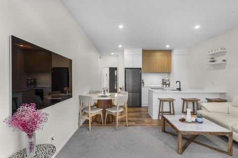 Photo of property in 68 Tahuhu Road, Mount Wellington, Auckland, 1062