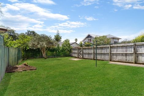 Photo of property in 2/9 Rodney Street, Howick, Auckland, 2014