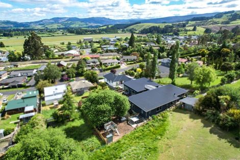 Photo of property in 32 Paterson Road, Mosgiel, 9092