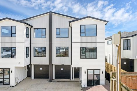 Photo of property in 26b Russell Road, Manurewa, Auckland, 2102