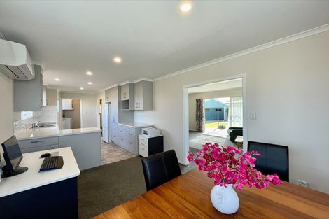 Photo of property in 14 Maryburn Place, Gleniti, Timaru, 7910