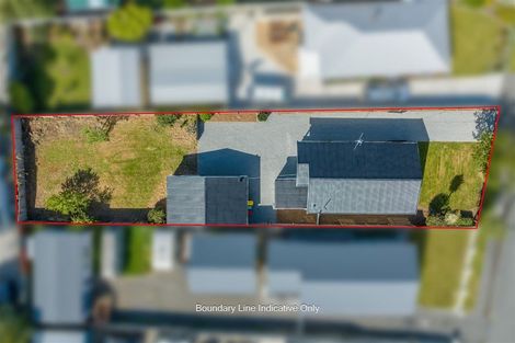 Photo of property in 16 Rawson Street, New Brighton, Christchurch, 8083