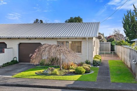 Photo of property in 4 Sunny Glen, Waikanae, 5036