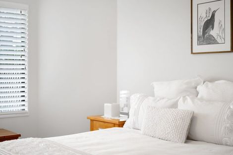 Photo of property in 25 Dallinger Street, St Andrews, Hamilton, 3200