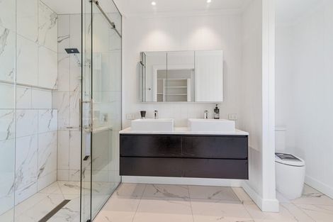 Photo of property in 84 Montgomery Crescent, Kinloch, Taupo, 3377