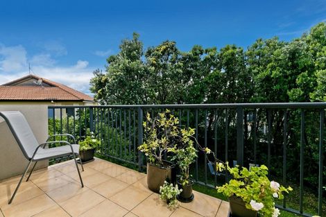 Photo of property in 37 Nautilus Drive, Gulf Harbour, Whangaparaoa, 0930