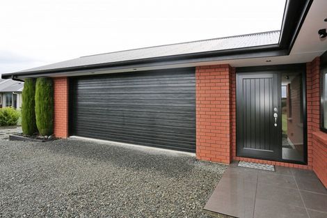 Photo of property in 111 Taiepa Road, Otatara, Invercargill, 9879