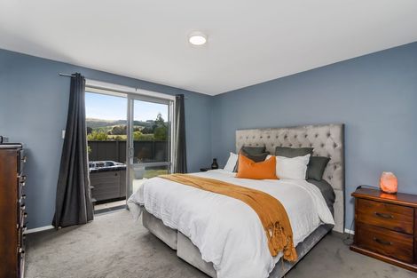 Photo of property in 69 Grandvista Drive, Green Island, Dunedin, 9018