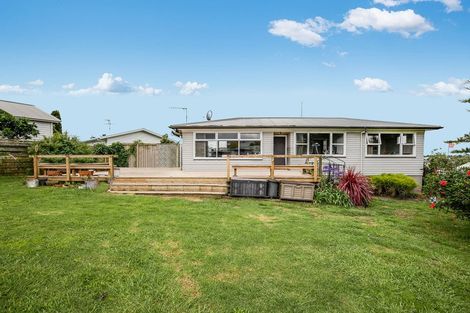 Photo of property in 4 Capella Place, Manurewa, Auckland, 2102