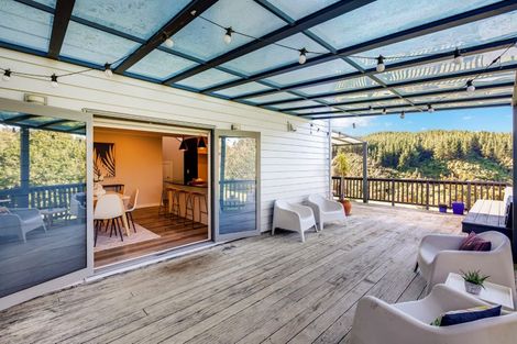Photo of property in 21 Mcewen Crescent, Riverstone Terraces, Upper Hutt, 5018