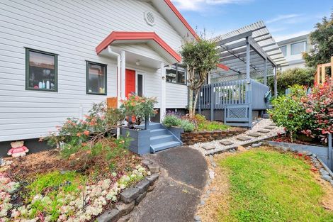 Photo of property in 1a Lesa Annis Place, Henderson, Auckland, 0612