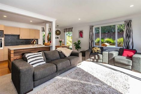 Photo of property in 310a Lake Terrace Road, Shirley, Christchurch, 8061
