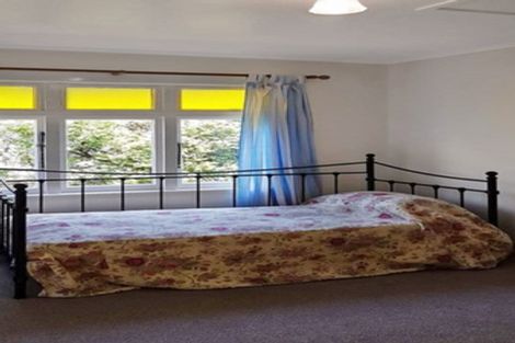 Photo of property in 16 Malvern Road, Morningside, Auckland, 1022